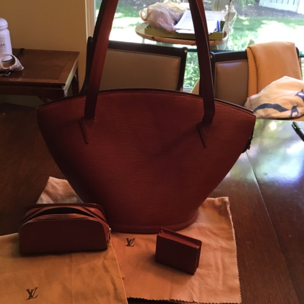 LV Epi shoulder bag set - Picture 2 of 11
